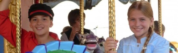 Hlapić i Gita se voze na našem Vrtuljku!!!